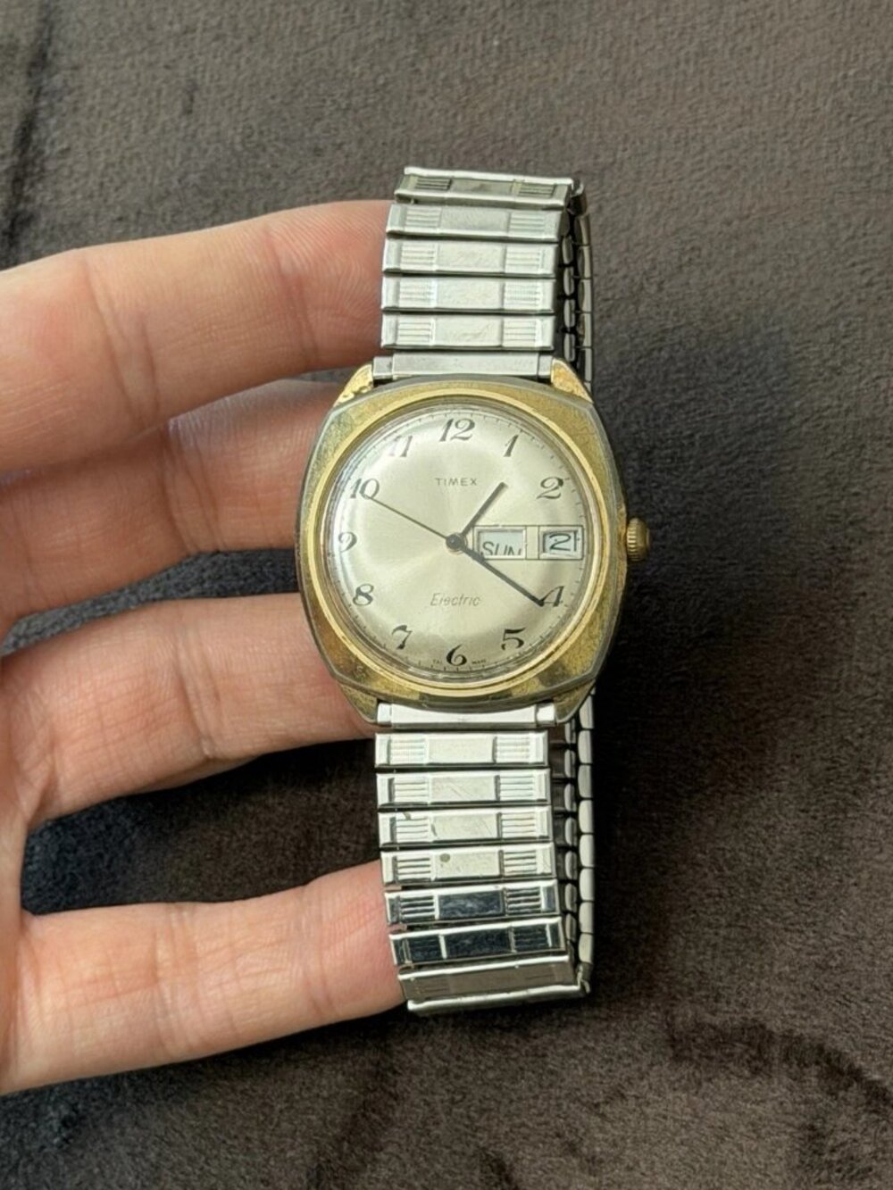 Timex Electric Vintage 1970s Manual 33mm Cushion Day/Date Silver Dial Bracelet